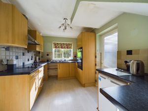 Kitchen- click for photo gallery